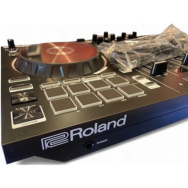 Used Roland DJ 202 DJ Controller