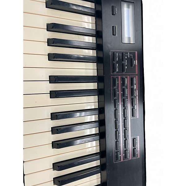 Used Roland RD600 Keyboard Workstation