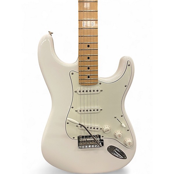 Used Fender Player Stratocaster Polar White Solid Body Electric Guitar