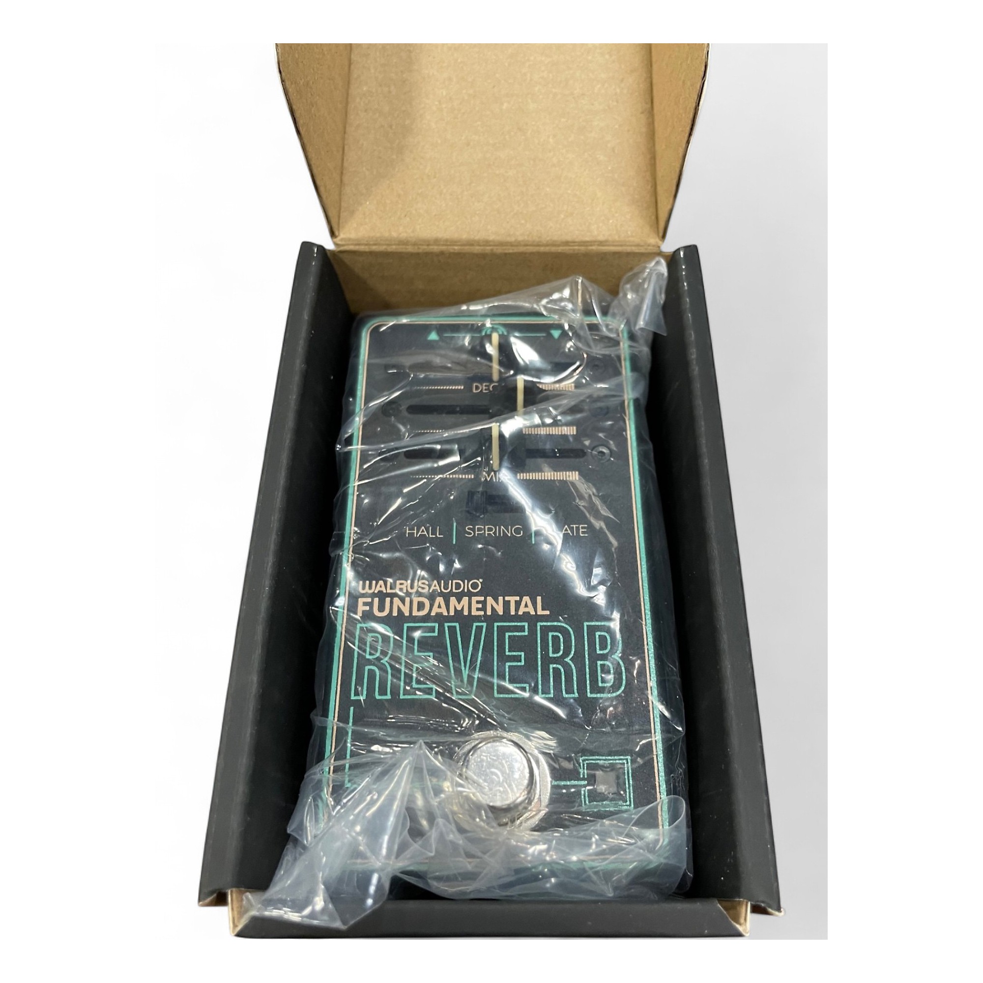 Used Walrus Audio Fundamental Reverb Effect Pedal | Guitar Center