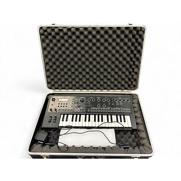 Used Roland JD-Xi Synthesizer