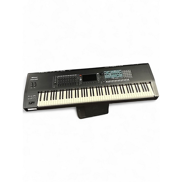 Used Roland Fantom 8 Keyboard Workstation