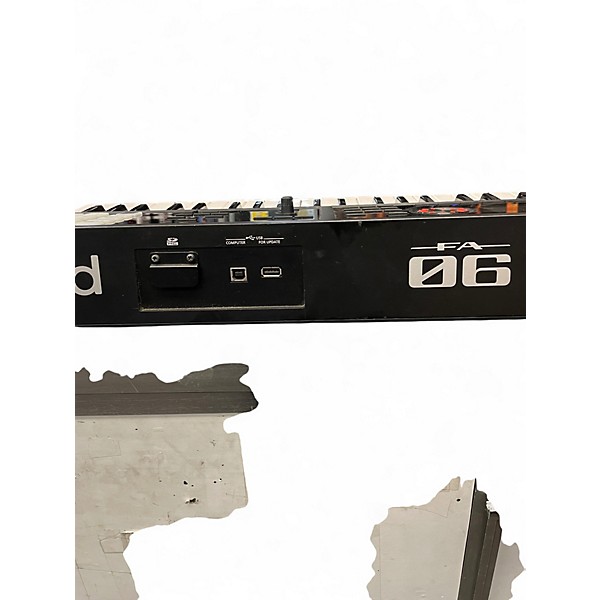 Used Roland FA06 Keyboard Workstation