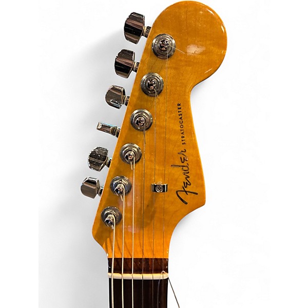 Used 2015 Fender Limited Edition American Elite Stratocaster 2 Tone Sunburst Solid Body Electric Guitar