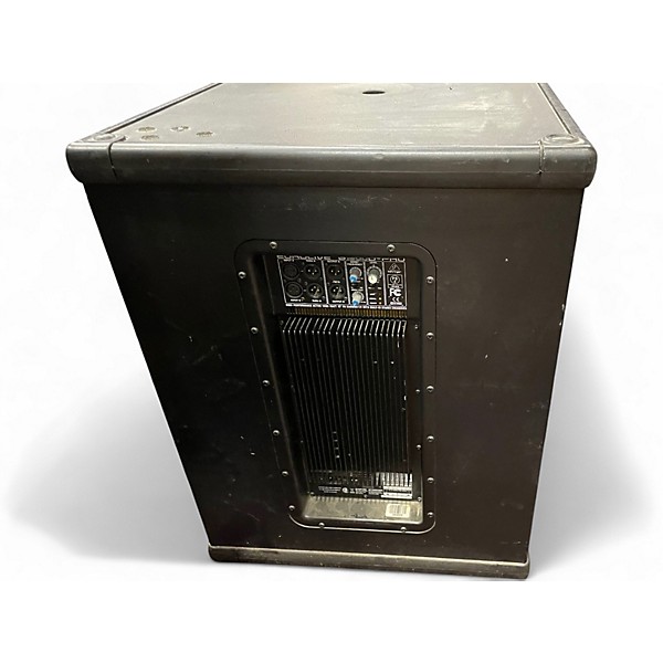 Used Behringer eurolive b1800d Powered Subwoofer