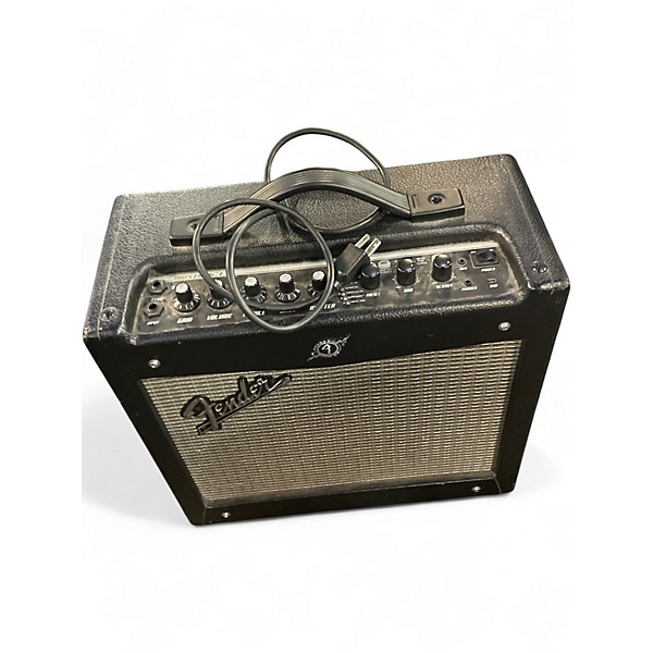 Used Fender Mustang I V2 20W 1X8 Guitar Combo Amp