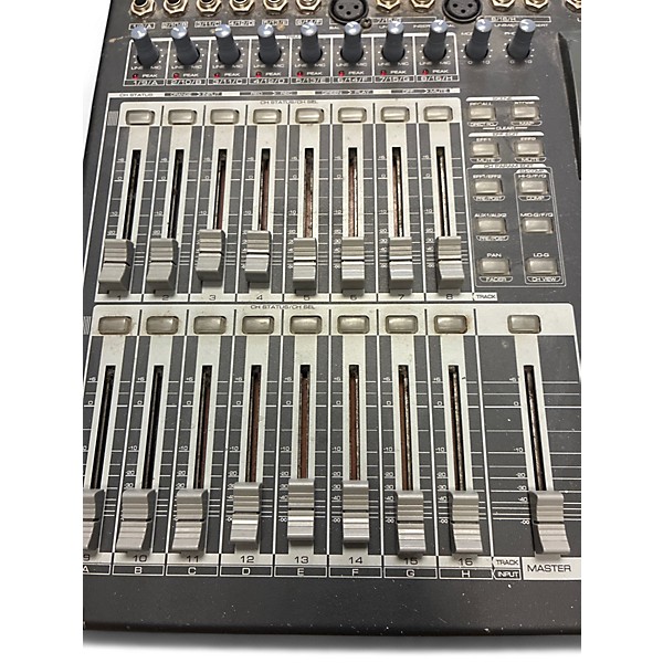 Used Fostex VF-16 MultiTrack Recorder