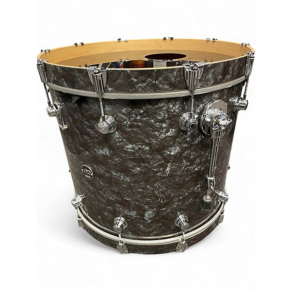 Used DW 5 Piece Performance Series Black Diamond Drum Kit