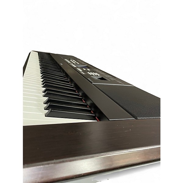 Used Yamaha DGX650 88 Key Portable Keyboard