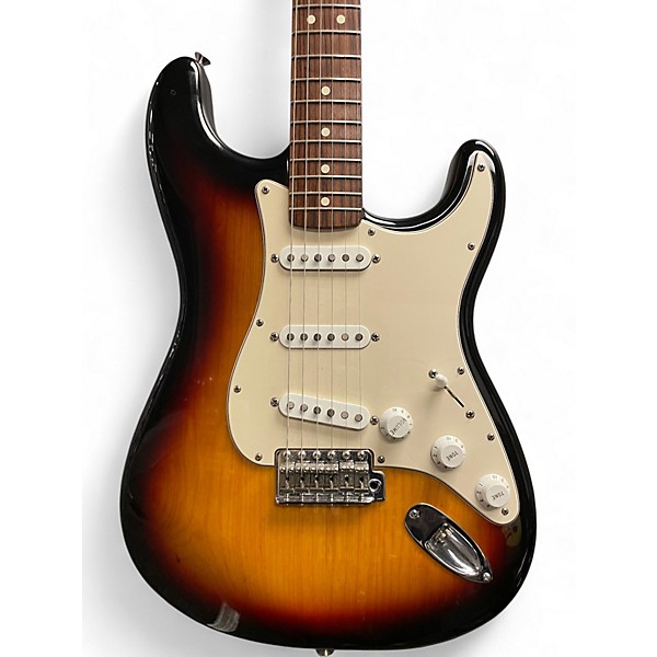Used Fender CLASSIC SERIES 70'S STRATOCASTER 3 Color Sunburst Solid Body Electric Guitar