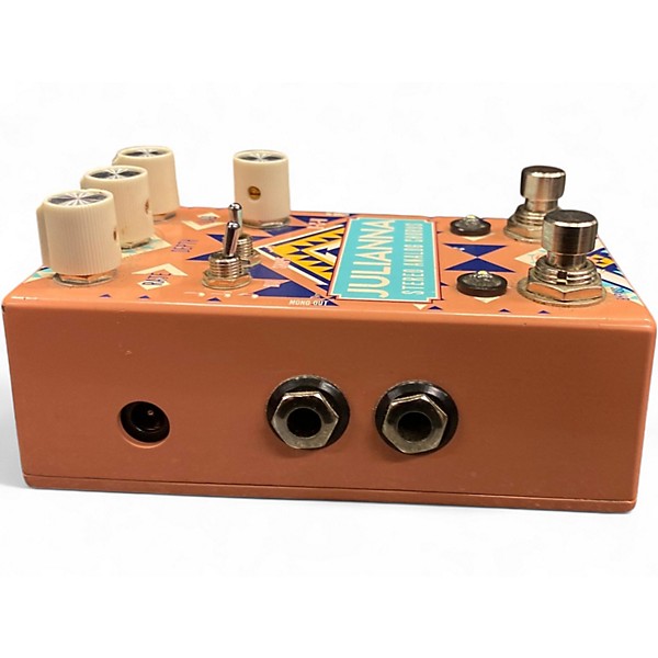 Used Walrus Audio Julianna Stereo Analog Chorus Effect Pedal