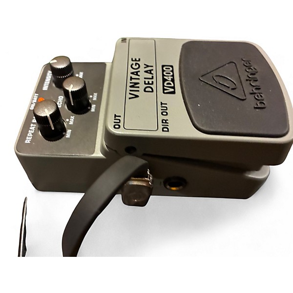 Used Behringer VD400 Vintage Delay Effect Pedal