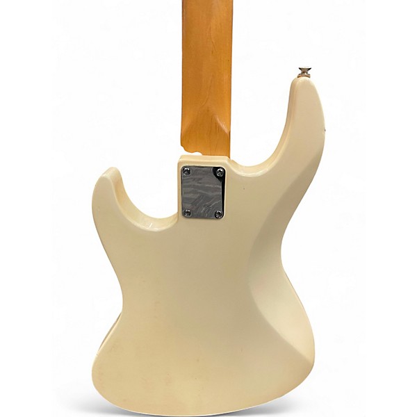 Used Fender JP-90 White Electric Bass Guitar
