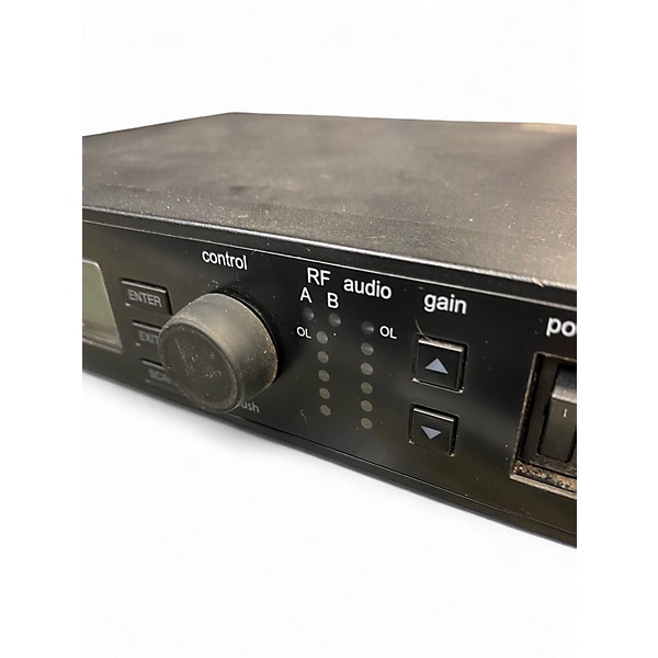Used Shure ULXD4 Wireless System