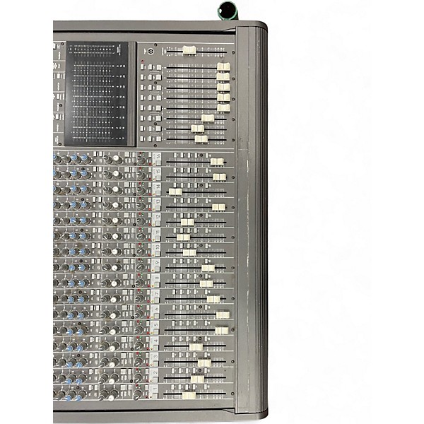 Used Mackie 8 Bus Mixing Console Powered Mixer
