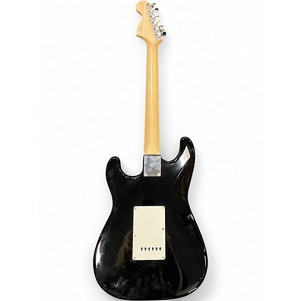 Used 1999 Squier Affinity Stratocaster Black Solid Body Electric Guitar