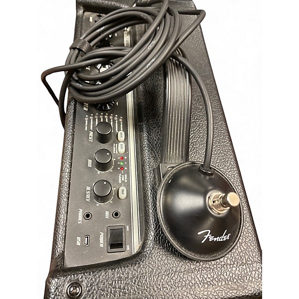 Used Fender Mustang I V2 20W 1X8 Guitar Combo Amp