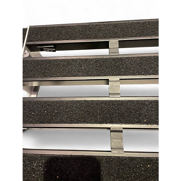 Used D'Addario XPND 2 PEDALBOARD Pedal Board