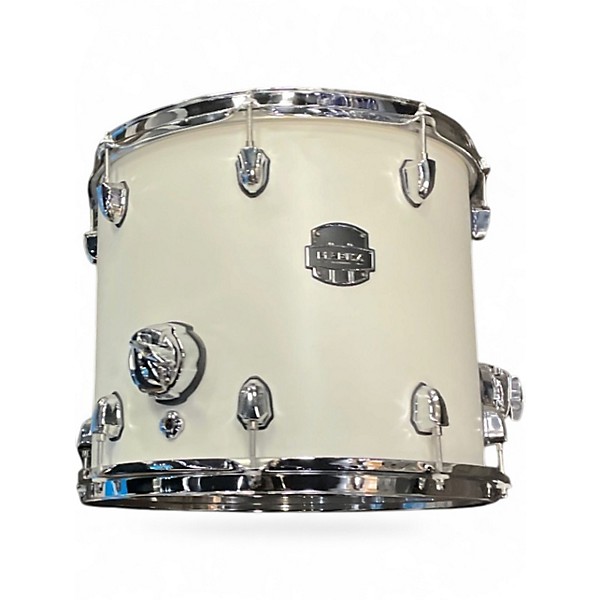 Used Mapex Saturn Studioease 5pc White Drum Kit