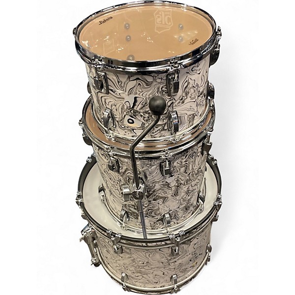 Used Ludwig Classic Maple 3pc Downbeat White Drum Kit