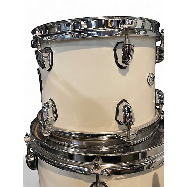 Used Mapex Saturn Studioease 5pc White Drum Kit
