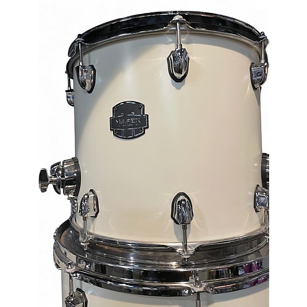 Used Mapex Saturn Studioease 5pc White Drum Kit