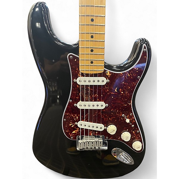 Used 1999 Fender American Standard Stratocaster Black Solid Body Electric Guitar