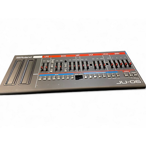 Used Roland JU-06 Synthesizer