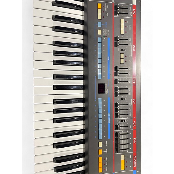 Vintage 1980s Roland JUNO-106 Synthesizer