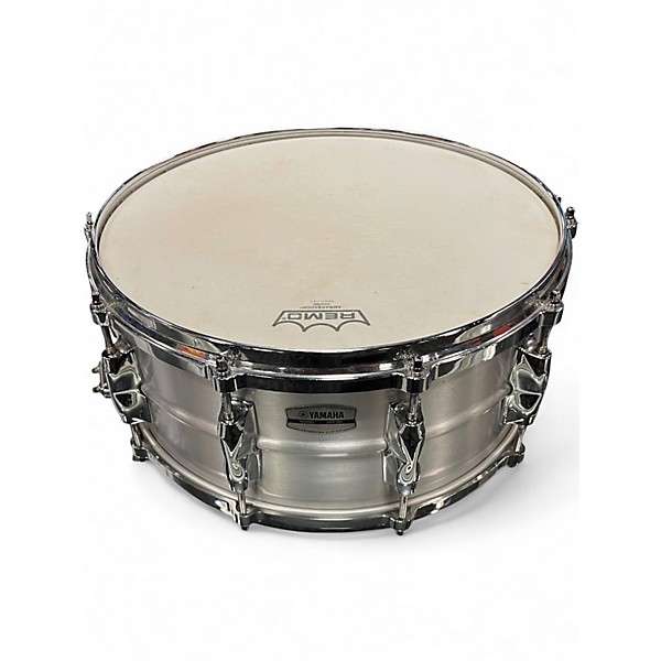 Used Yamaha 14in snare SILVER Drum