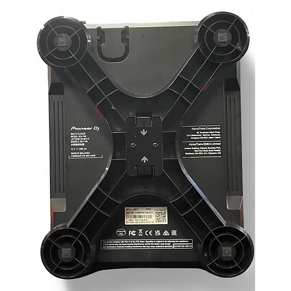 Used Pioneer DJ XDJ-700 DJ Controller