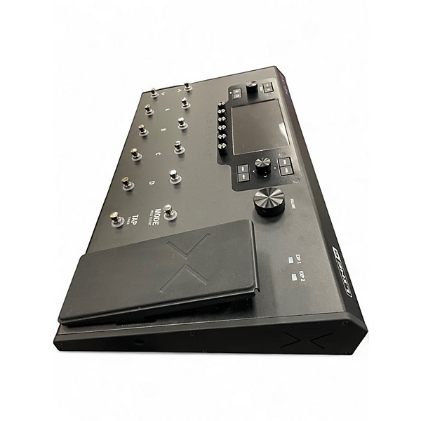 Used Line 6 Helix LT Effect Processor