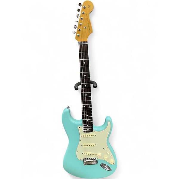 Used Fender Classic Series '60s Stratocaster Cerulean Blue Solid Body Electric Guitar