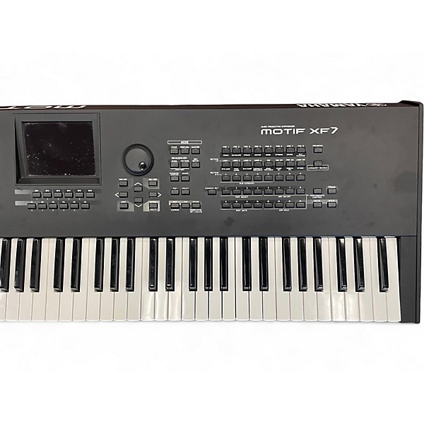 Used Yamaha Motif XF7 76 Key Keyboard Workstation