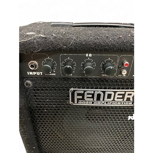 Used Fender Rumble 15 15W 1X8 Bass Combo Amp