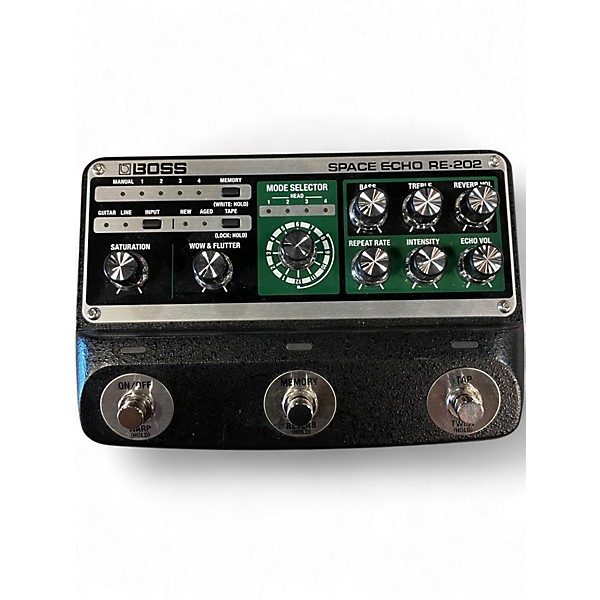 Used BOSS RE202 SPACE ECHO Effect Pedal