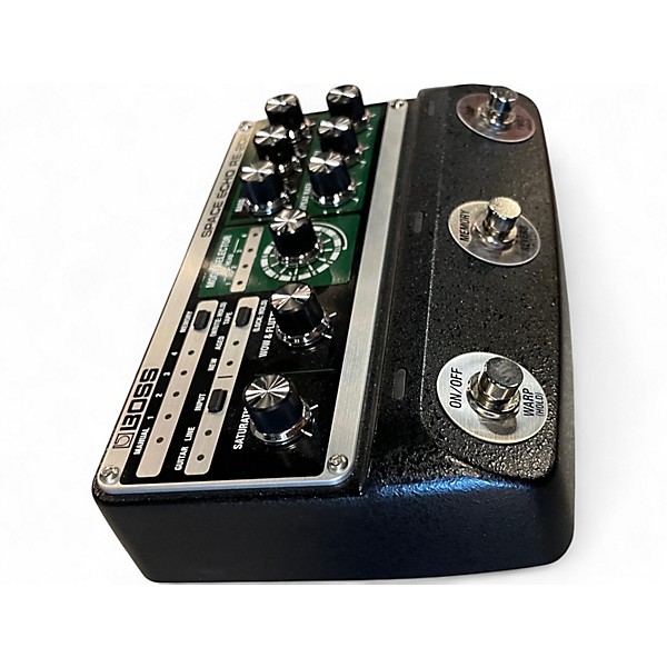 Used BOSS RE202 SPACE ECHO Effect Pedal