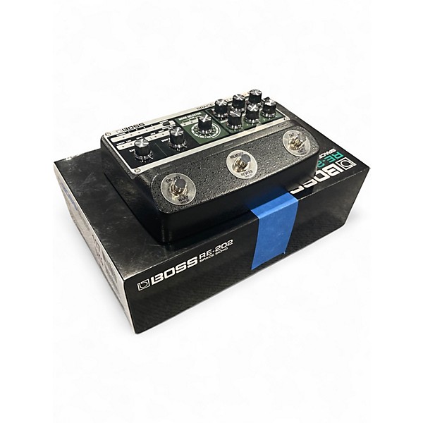 Used BOSS RE-202 SPACE ECHO Effect Pedal Package