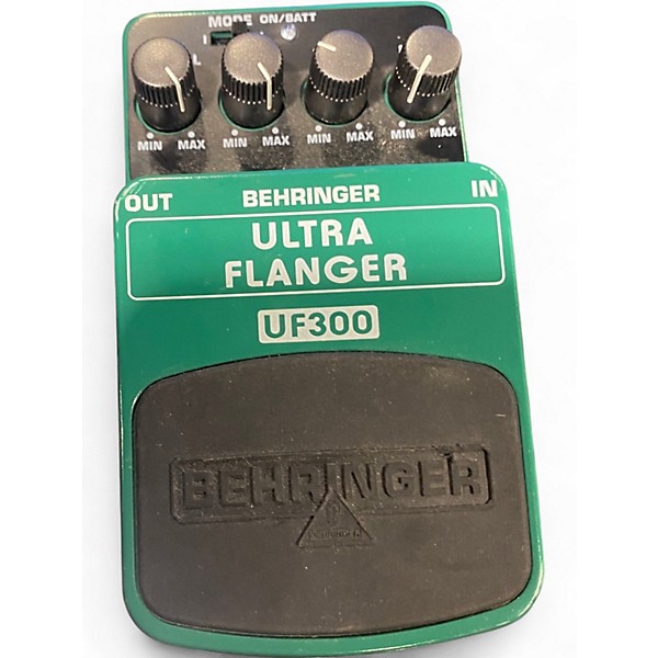 Used Behringer BUF300 Ultra Bass Flanger Bass Effect Pedal