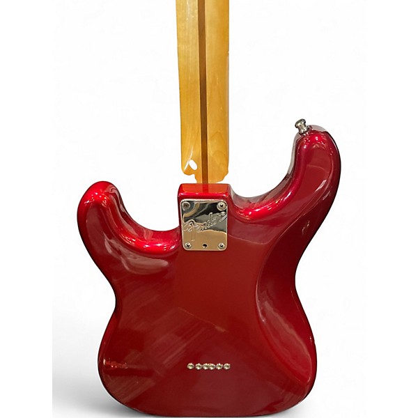Used 1983 Fender AMERICAN STRATOCASTER Candy Apple Red Solid Body Electric Guitar