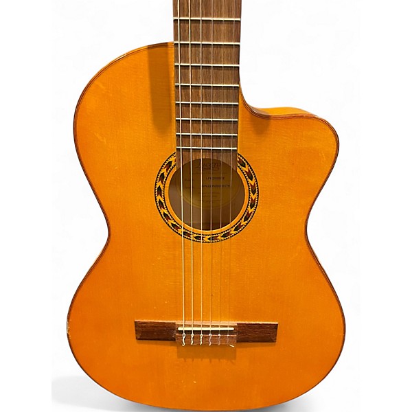 Used Lucero LFB250SCE Natural Classical Acoustic Electric Guitar