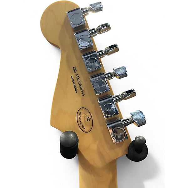 Used 2022 Fender PLAYER II STRATOCASTER Blue Solid Body Electric Guitar