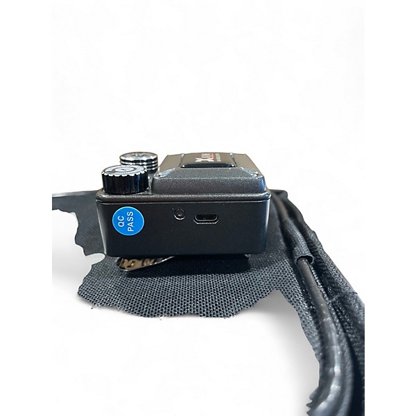 Used Xvive U4 Reciever Headset Wireless System