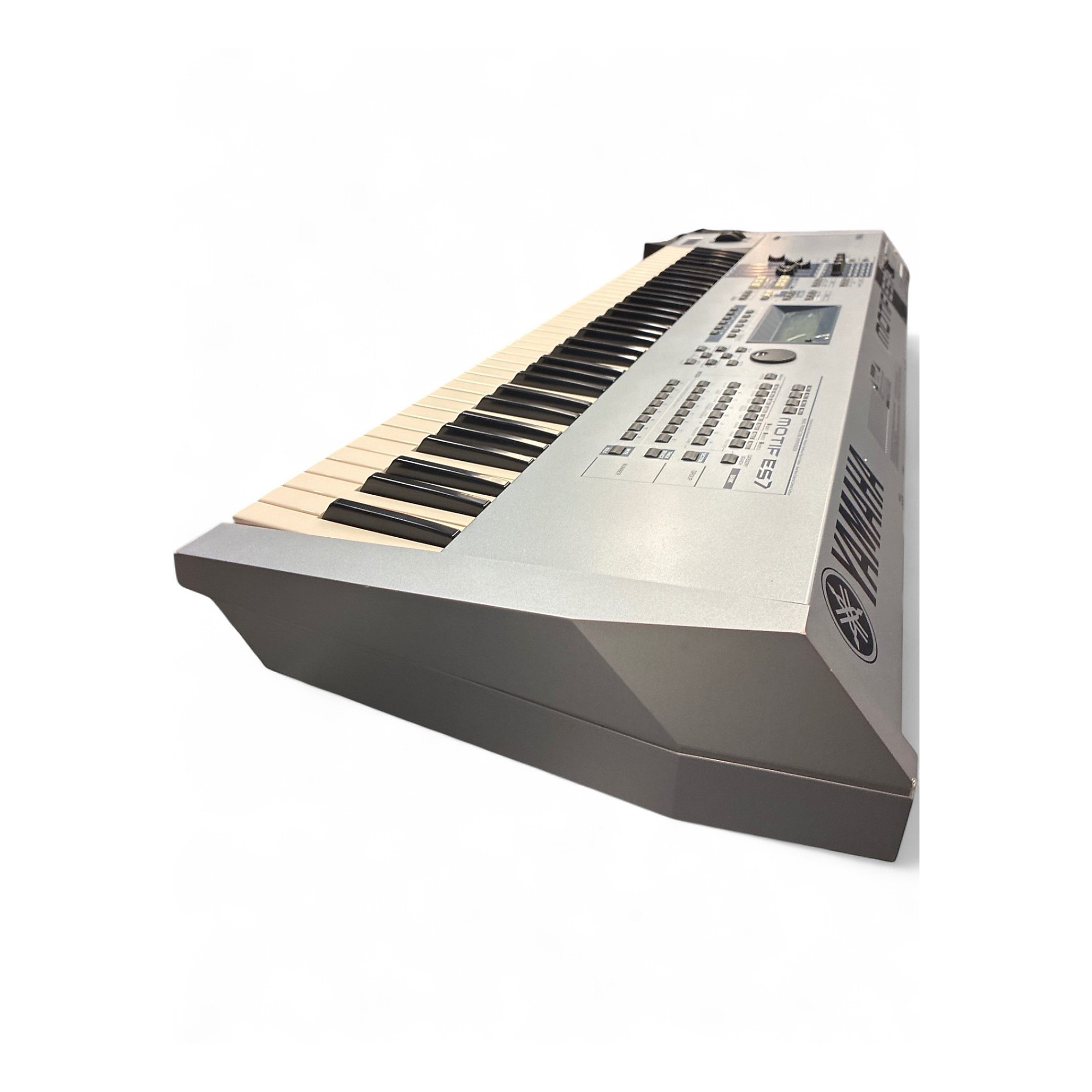 Used Yamaha Motif ES7 76 Key Keyboard Workstation | Guitar Center