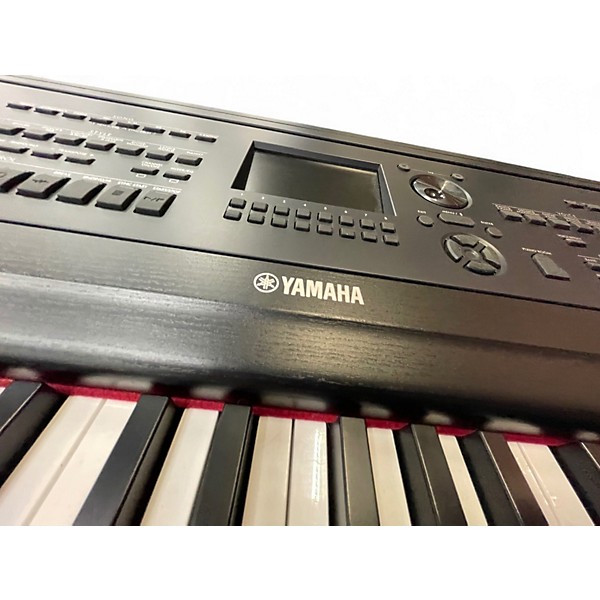 Used Yamaha DGX-670 Keyboard Workstation