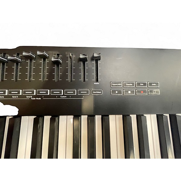 Used Novation LAUNCHKEY 88