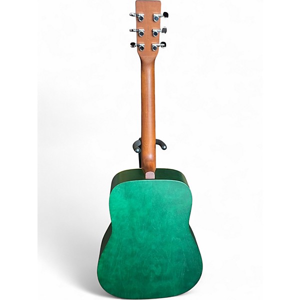 Used Art & Lutherie Wild Cherry Transparent Green Satin Acoustic Guitar