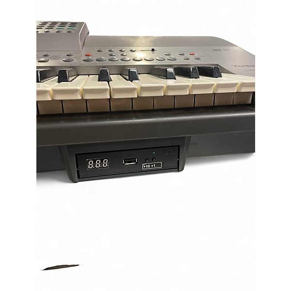Used Technics SX-KN6000 Arranger Keyboard