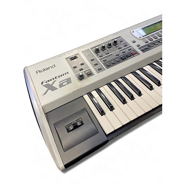 Used Roland Fantom XA 61 Key Keyboard Workstation
