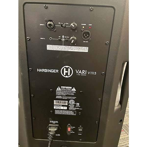 Used Harbinger VARI V1115 Powered Speaker